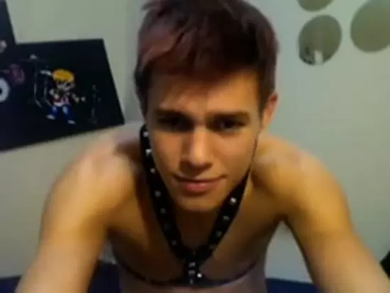 Geeky GoGo Dancer Jerk Off and Ass Play