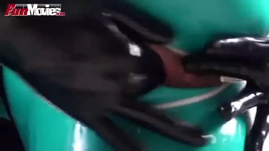 Fun Movies German Pissing Latex Lesbians