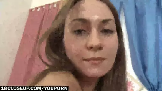 Teen Gaping her Vagina has her Pussy Juices Flowing